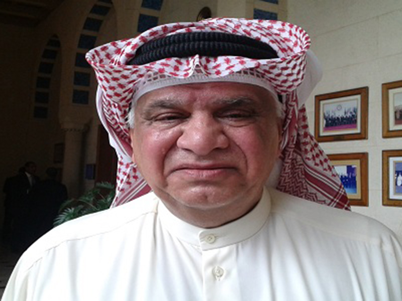 شاهد بالفيديو: فنان خليجي يُرفه عن خادماته برحلةٍ بحرية!